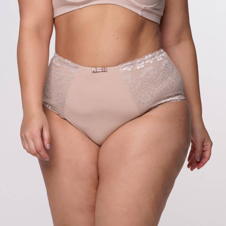 Caleçon Plus Size Areia em Renda Toda Forrada em Algodão Egípcio