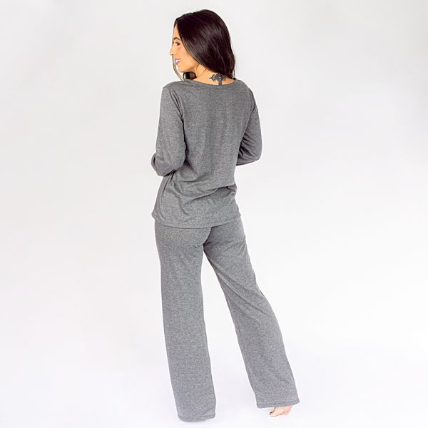 Pijama Longo Algodão com Estampa em Silk + Necessaire