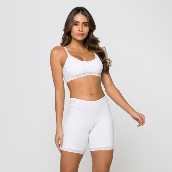 Bermuda Branca em algodão Egípcio com renda