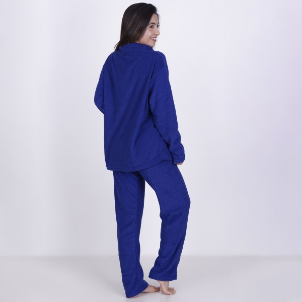 Conjunto Plush Boucle com Bolso e gola com cadarço