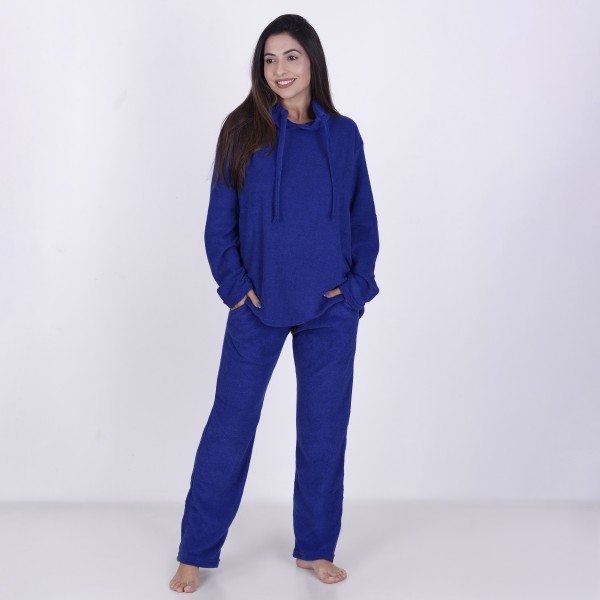 Conjunto Plush Boucle com Bolso e gola com cadarço