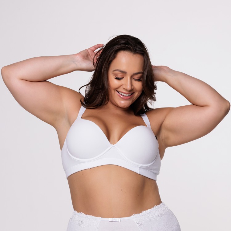 Sutiã Plus Size com Alça Reforçada e Bojo soft com Viés na cor Branca